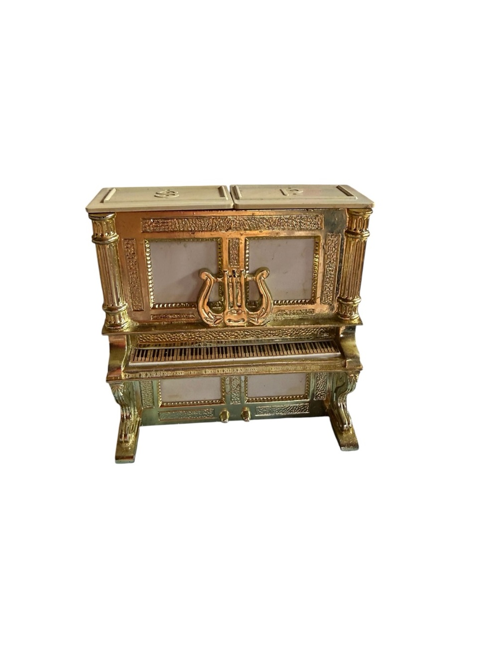 Vintage Plastic Piano With Salt And Pepper Shakers